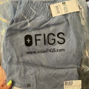 Brand new high waisted yola FIGS scrub pants